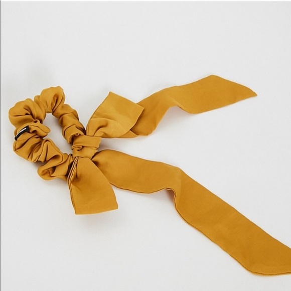 Bundle of two ‘Greta’ Hair Ribbon Scunchies - Picture 4 of 4